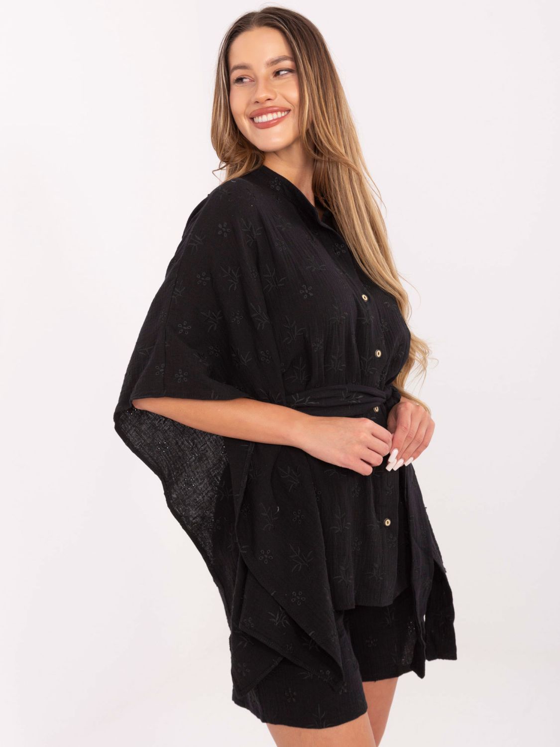 Elegantes Set mit kurzen Ärmeln