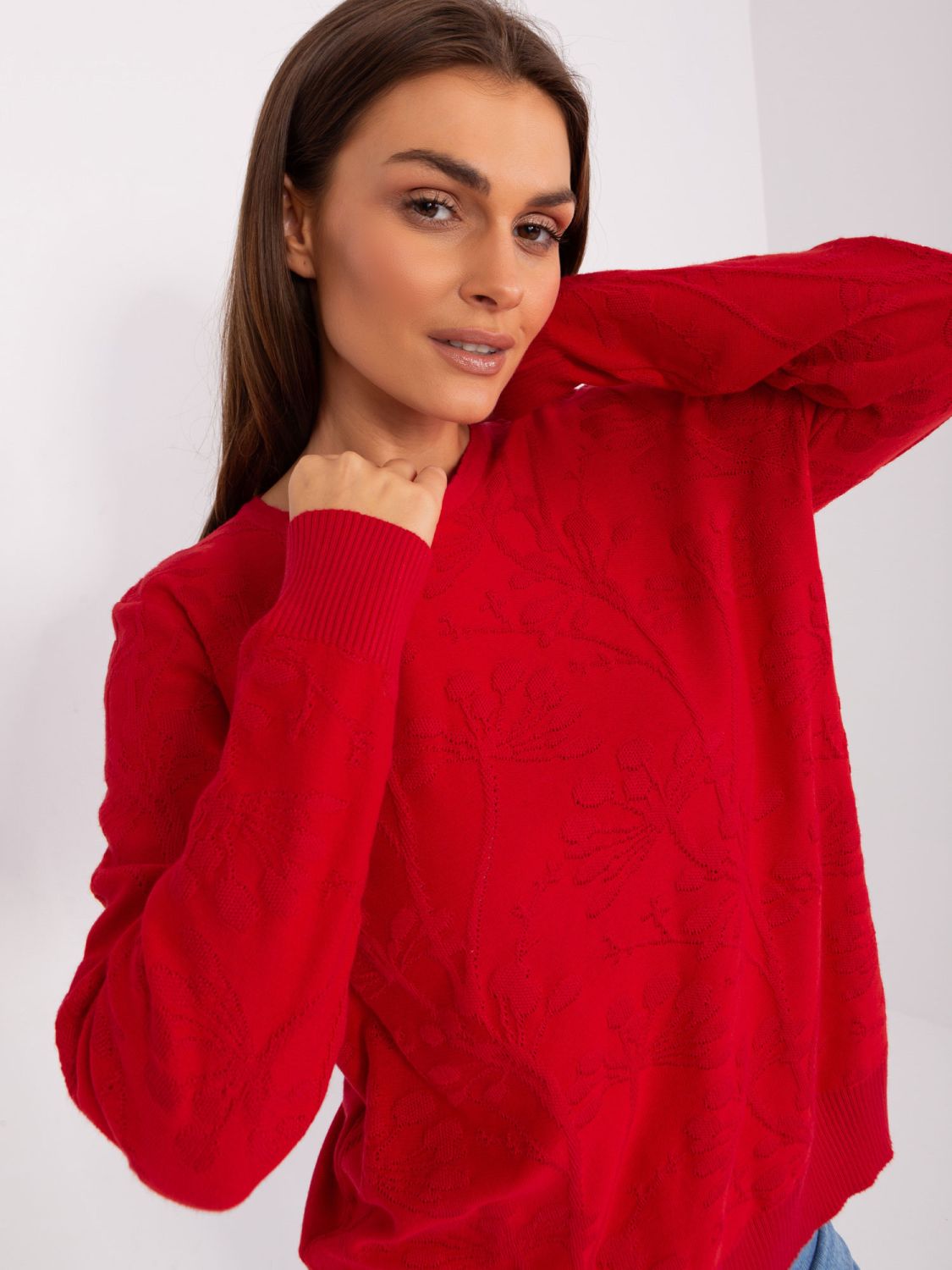 Klassischer roter Pullover mit Muster