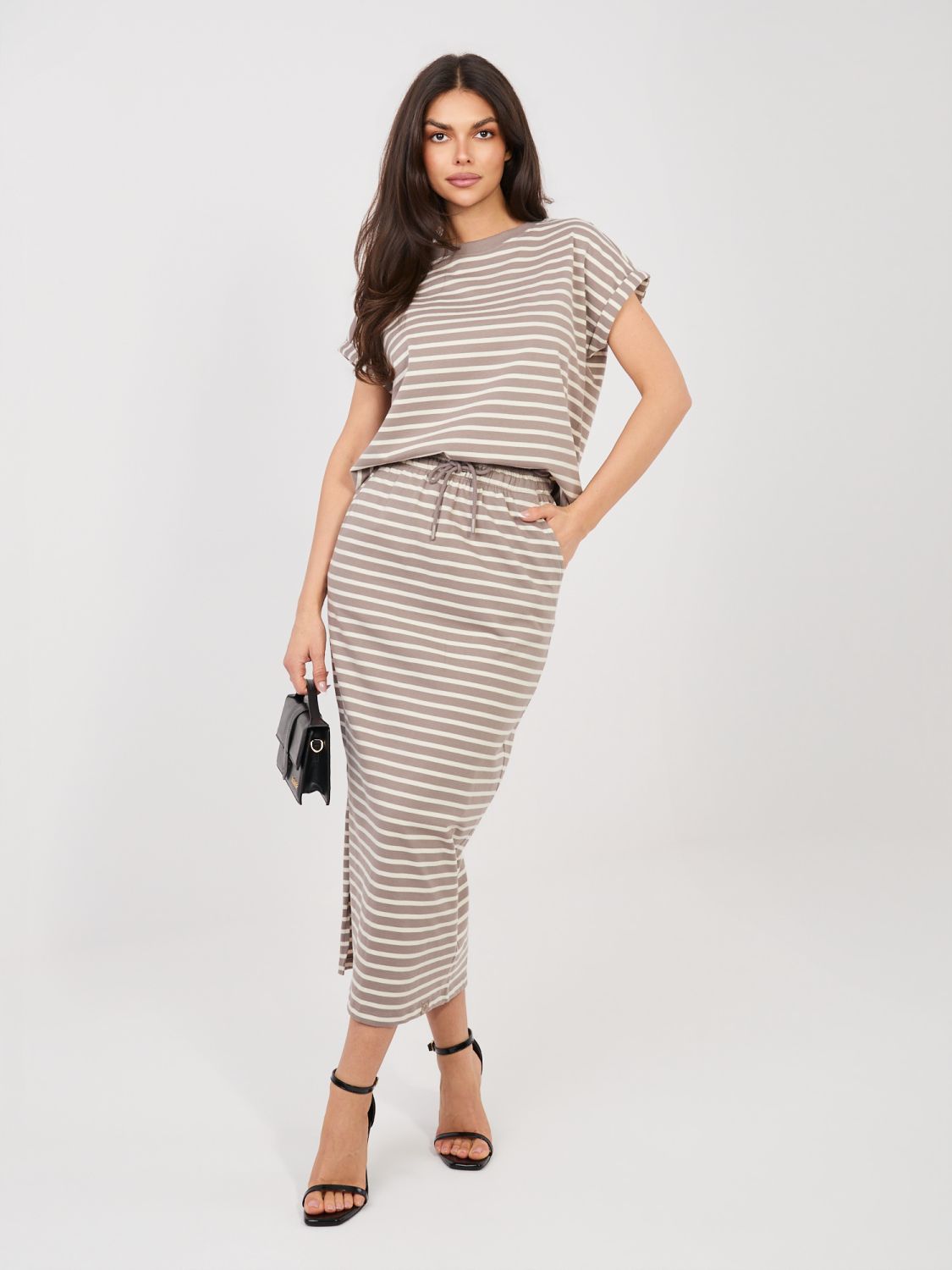 Beiger Midi-Rock mit Streifen und Taschen