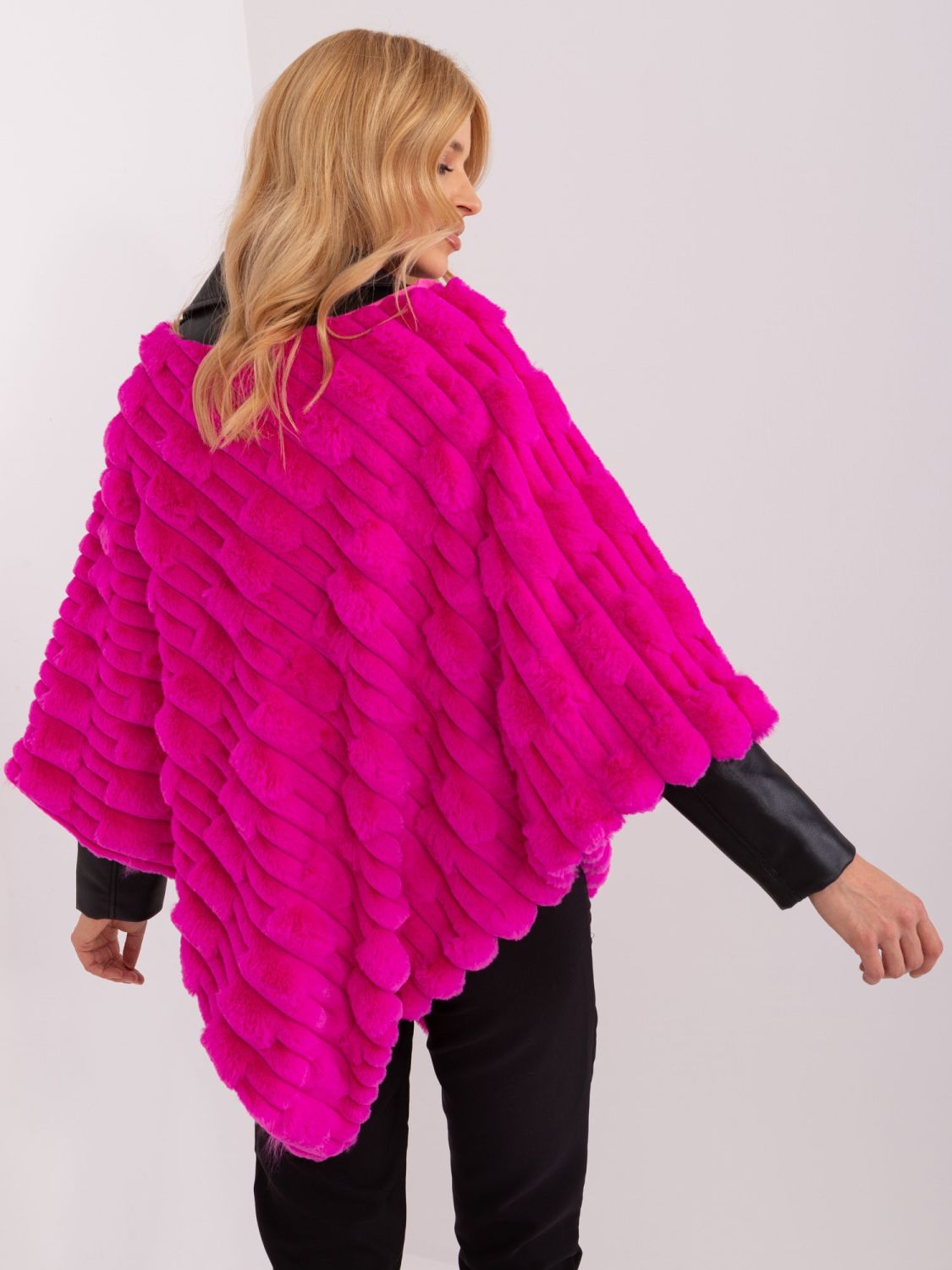 Fuchsiafarbenes Poncho mit Futter