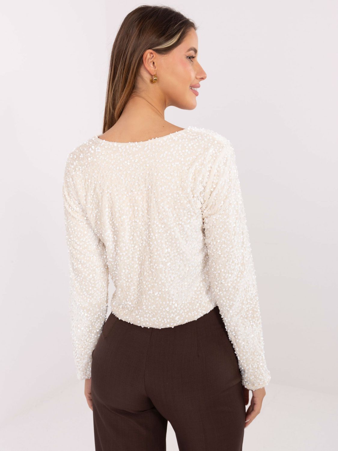 Kurzer eleganter Cardigan mit Pailletten, beige
