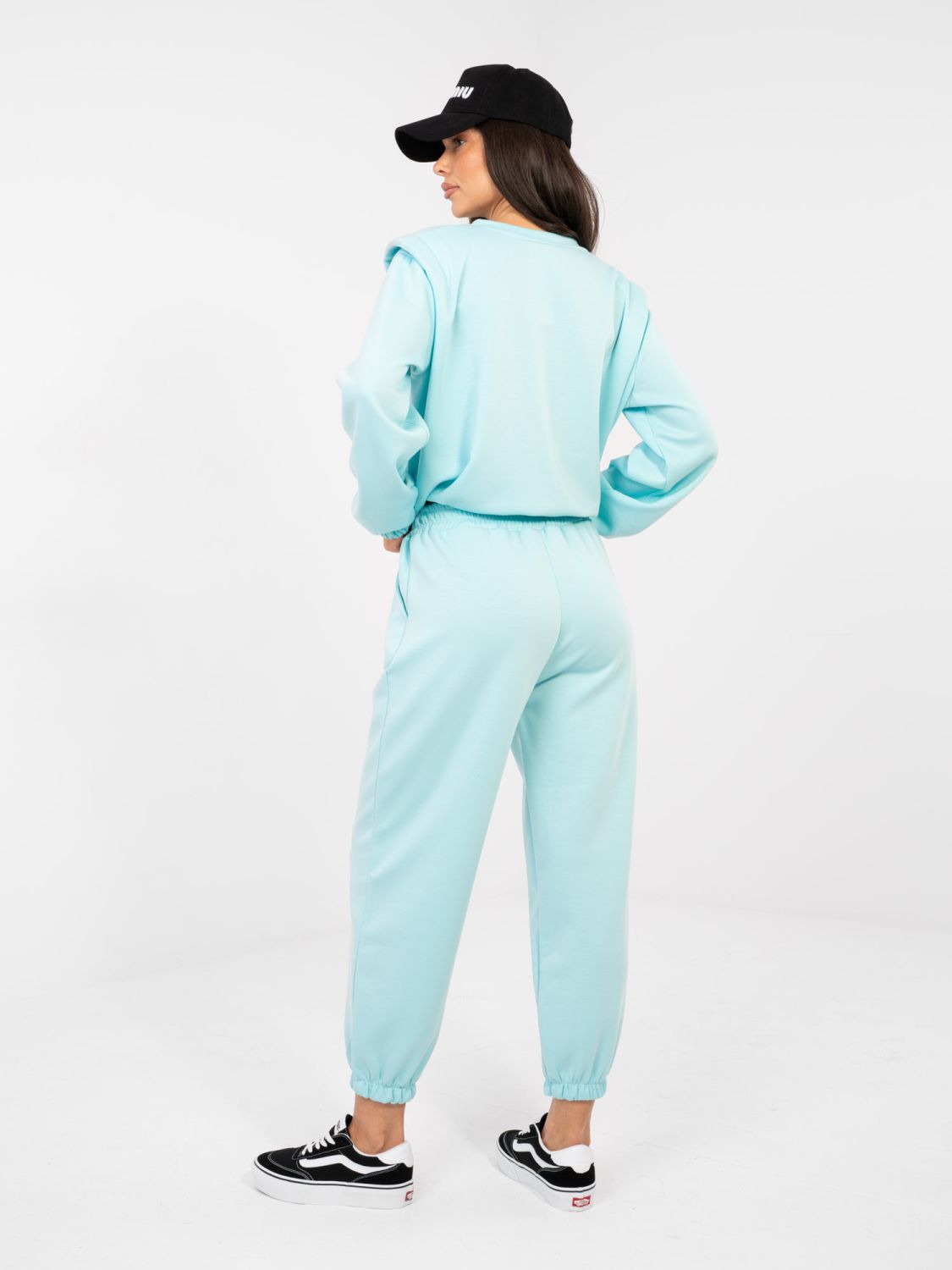 Damen-Set in Mint mit Bindegürtel und hohem Bund