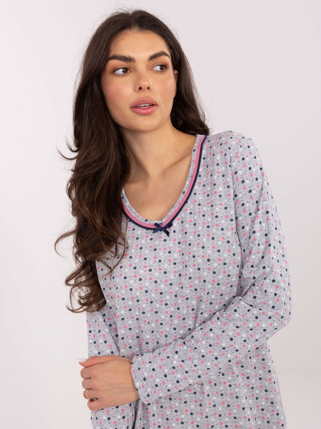 Damen Nachthemd grau mit langen Ärmeln und Schleife