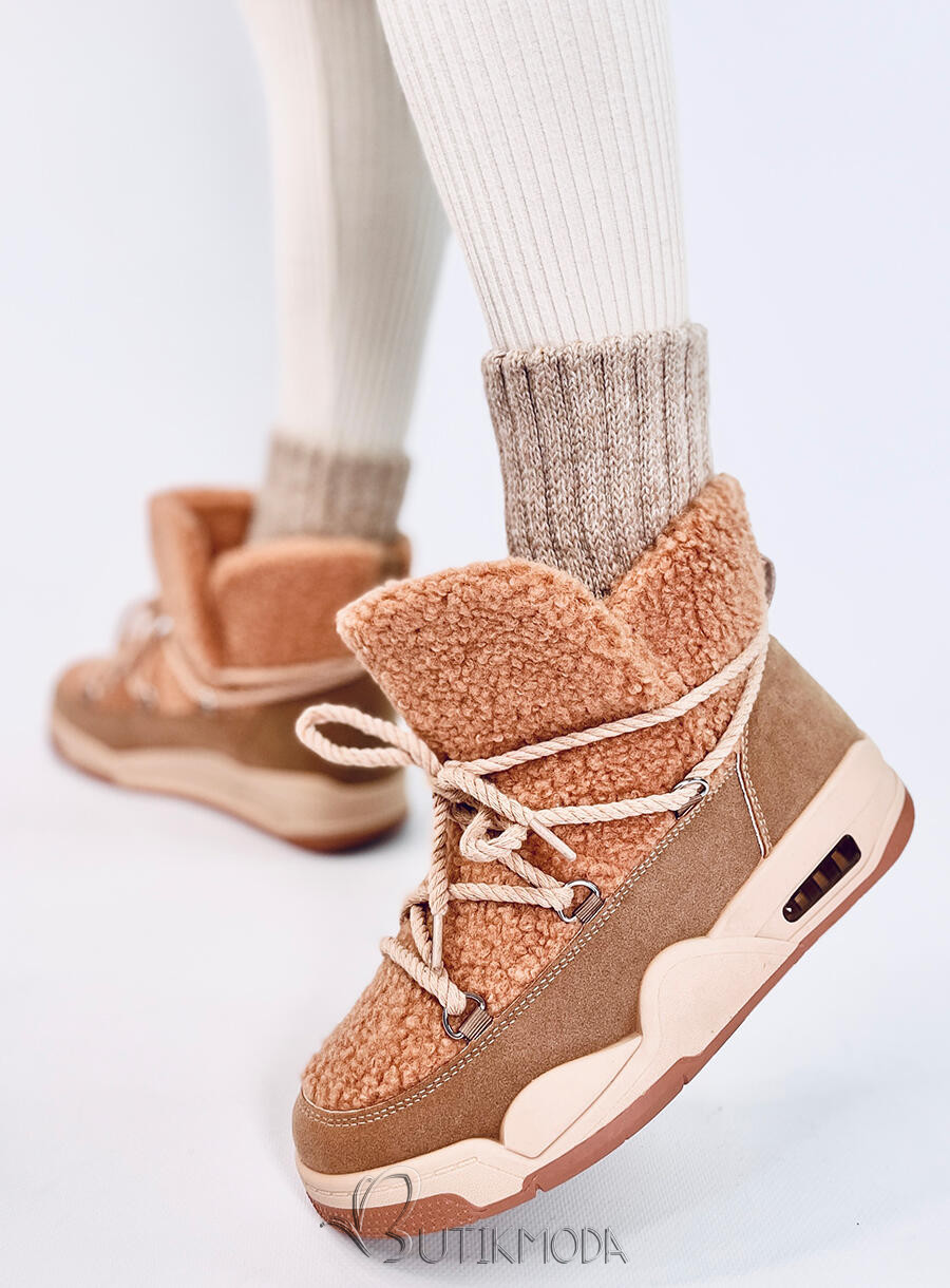 Schneeschuhe im Sneaker-Design Beige