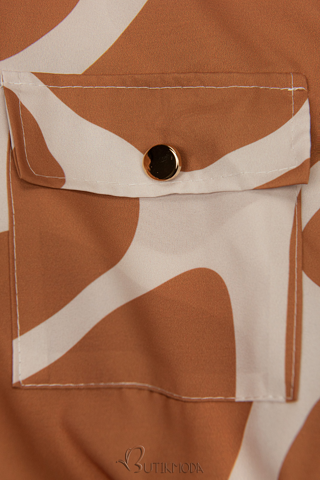 Hemdblusenkleid mit Brusttaschen braun/beige