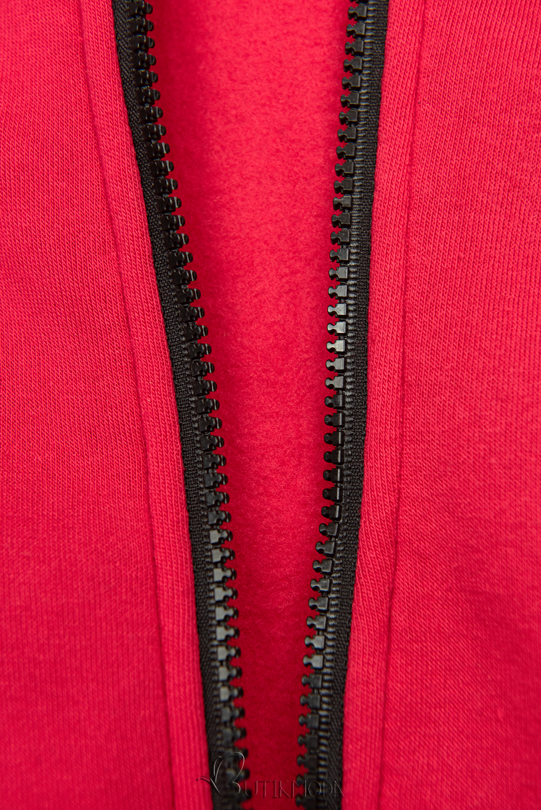 Trainingsanzug mit Reißverschlusstaschen rot/blau