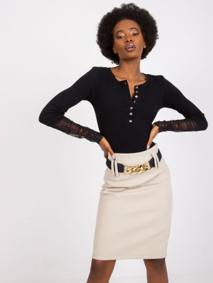 Elegante schwarze Bluse mit langen Ärmeln
