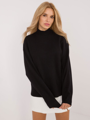 Schwarzer Pullover mit langen Ärmeln