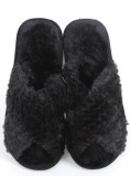 Plüschhausschuhe Schwarz