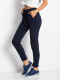 Stylische blaue Sporthose
