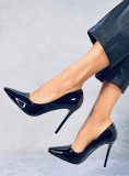 Glänzende Damenpumps Schwarz