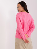 Rosa Strickjacke mit Knöpfen