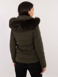 Bequeme Winterjacke mit Kapuze Khaki