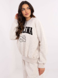 Pullover in hellem Beige