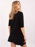 Stylische schwarze Bluse mit 3/4-Ärmeln
