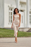 Asymmetrisches Midi-Kleid mit einem Schulterträger in Beige