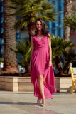 Asymmetrisches Kleid mit Wickelausschnitt in Amaranth