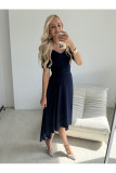 Dunkelblaues Midi-Kleid mit asymmetrischem Ausschnitt