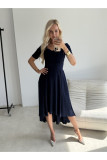 Dunkelblaues Midi-Kleid mit asymmetrischem Ausschnitt