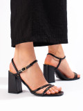 Schwarze Damen Sandalen mit breitem Absatz von Vinceza