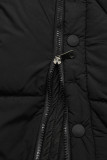 Steppjacke mit Kapuze für den Winter Schwarz