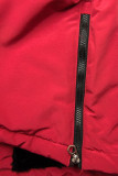 Winterjacke mit hohem Kragen rot