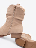 Beige Ankle Boots im klassischen Schnitt
