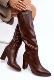 Braune kniehohe Stiefel mit Blockabsatz aus Kunstleder