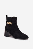 Gefütterte schwarze Stiefelette mit goldener Verzierung und Blockabsatz