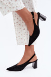 Schwarze Pumps mit offener Ferse und Blockabsatz