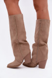 Beige Cowboystiefel aus Wildlederimitat mit Blockabsatz und Reißverschluss