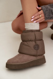 Beige Schneestiefel aus Veloursleder mit Plateau