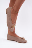 Beige Ballerinas mit Schmuckverzierung