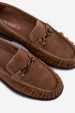 Veloursleder-Mokassin mit Raffung und Zierde, beige