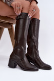 Gefütterte Stiefel mit Blockabsatz und Schnalle, braun