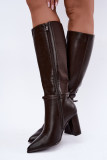 Gefütterte braune Stiefel mit Blockabsatz und Riemen