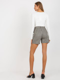 Elegante beige-weiße Damen-Shorts mit Bindung
