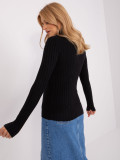 Schwarzer gestreifter Pullover mit Rollkragen