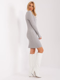 Graues Damenstrickkleid