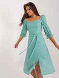 Modische Midi-Kleid mit Stickerei