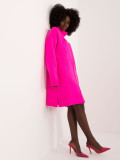 Stylisches fluoreszierendes rosa Kleid