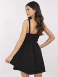 Elegantes schwarzes Cocktailkleid