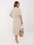 Beiges ausgestelltes Midi-Kleid mit Gürtel und Taschen