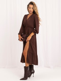 Braunes Midi-Kleid mit Volant und V-Ausschnitt