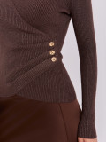 Eleganter brauner Pullover mit Wickelausschnitt