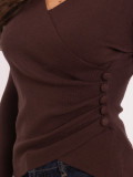 Eleganter brauner Pullover mit Wickelausschnitt