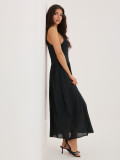 Schwarzes Maxi-Sommerkleid mit Trägern