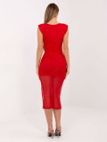 Rotes Midi-Kleid mit Applikation und Brosche