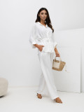Elegantes Set aus Hemd und Hose in Weiß