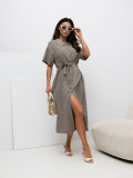 Beiges ausgestelltes Midi-Kleid mit Gürtel und Taschen